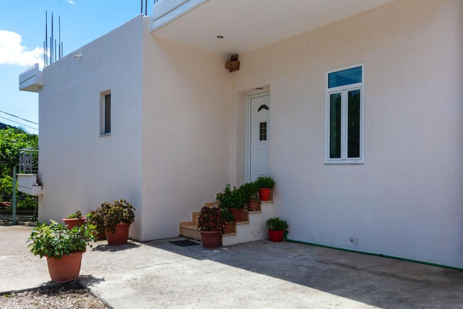 Zacharias Apartments Himarë Extérieur photo