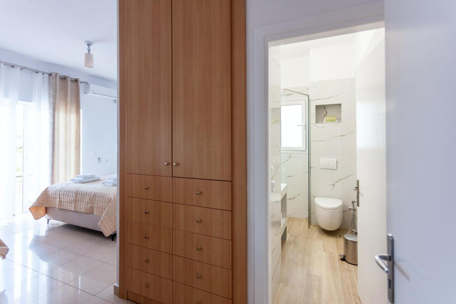 Zacharias Apartments Himarë Extérieur photo