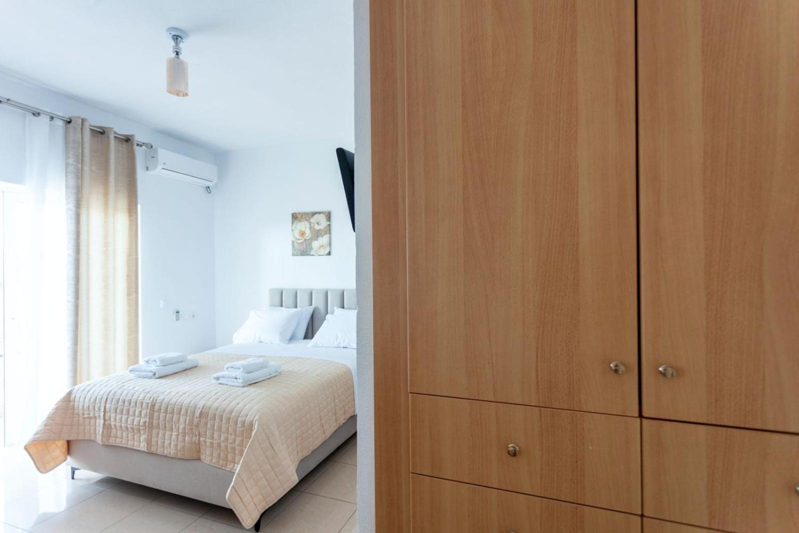 Zacharias Apartments Himarë Extérieur photo