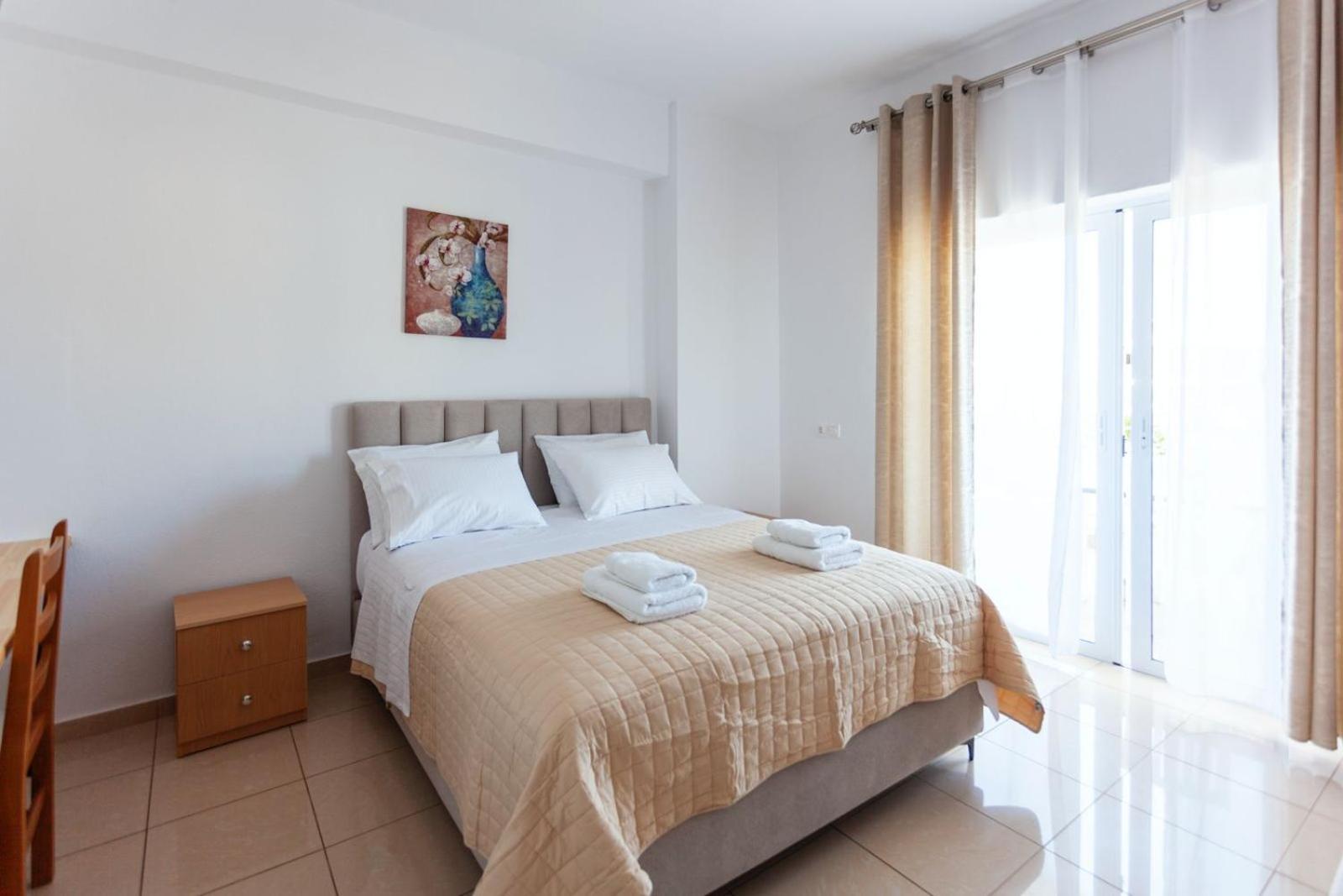 Zacharias Apartments Himarë Extérieur photo